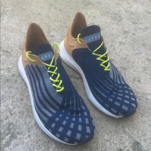 Saysh One Women's Winter Warm Blue Tan Lightweight Sneakers Size 8.5